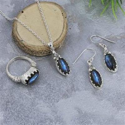 Natural Blue Flash Labradorite 925 Silver Stylish Dangle Earring