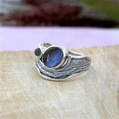 Unique 925 Sterling Silver Oval Shape Gemstone Wave Band Ring Jewelry