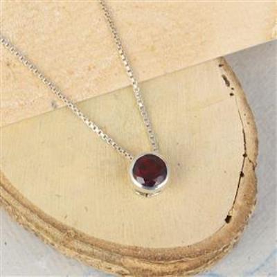 5mm Round Cut Natural Garnet 925 Sterling Silver Pendant Necklace