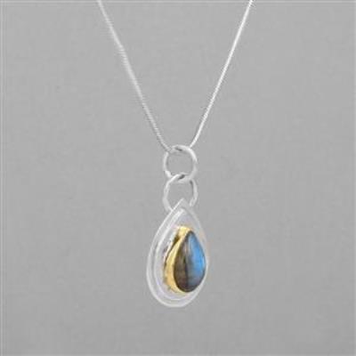 Labradorite Pendant in 925 sterling silver