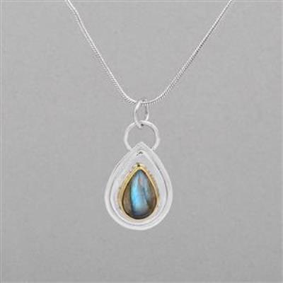 Labradorite Pendant in 925 sterling silver